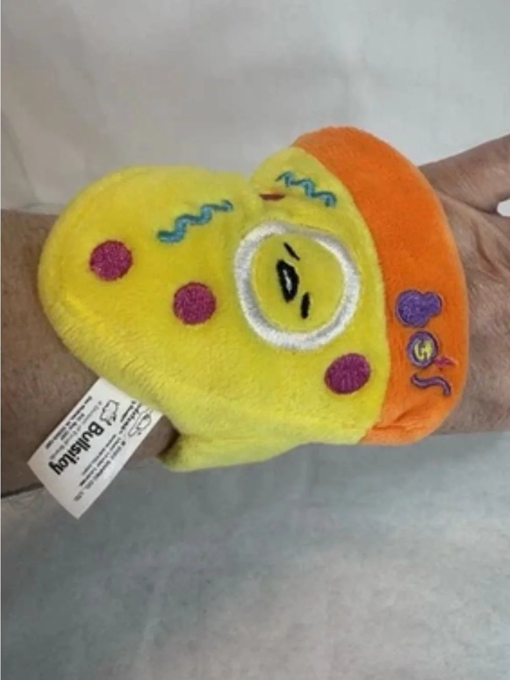 Gudetama Cutie Cuff Pizza Lazy Egg Series 2 Plush Wrist Wrap PLEASE READ